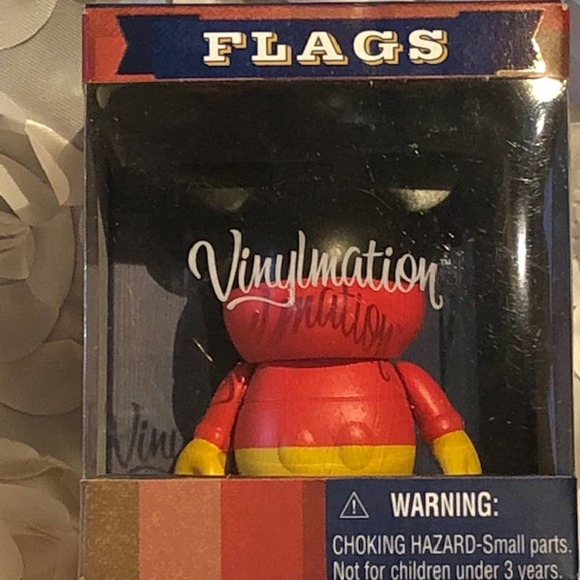 German Flag Mickey Mouse Disney Parks Vinylmation 3" Collectable Figure - Picture 2 of 3